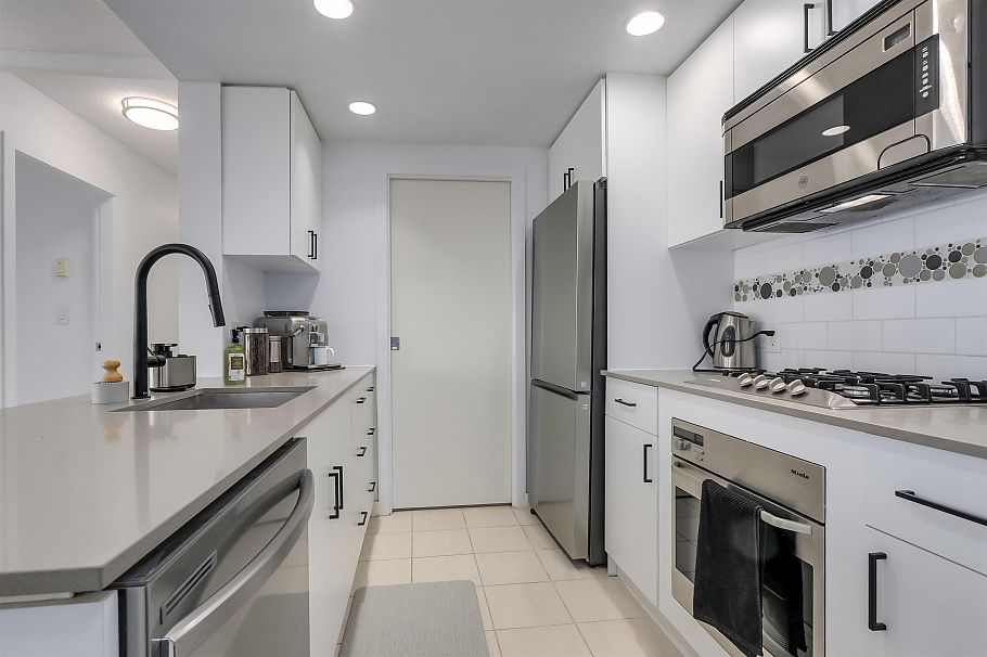 805 550 Pacific Street Vancouver, BC - 14