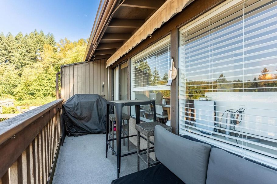 1039 Old Lillooet Road North Vancouver, BC - 18