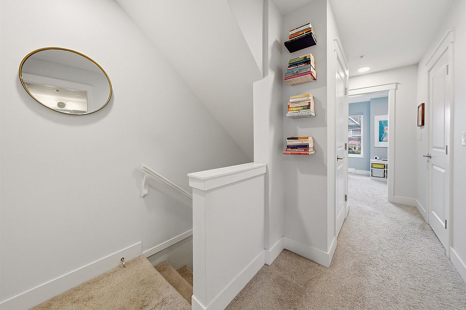 1837 Charles Street Vancouver, BC - 25