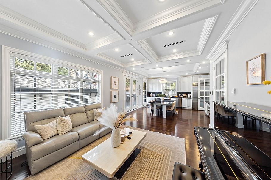 3587 W 38th Avenue Vancouver, BC - 16