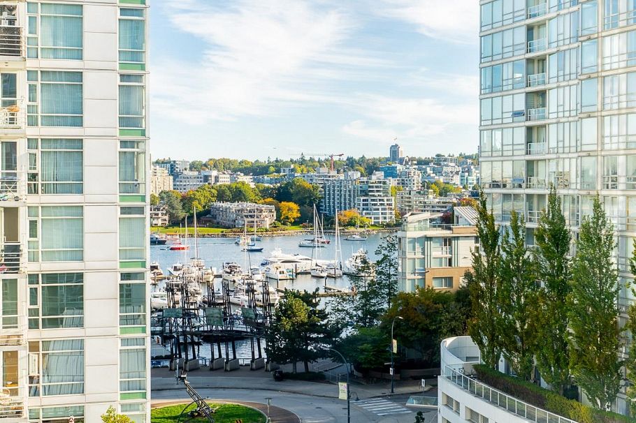 906 189 Davie Street Vancouver, BC - 19