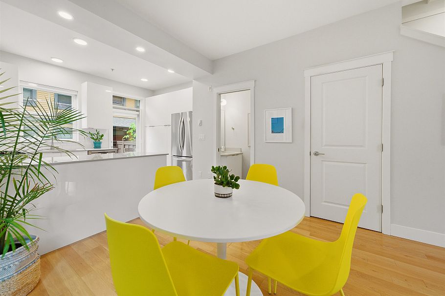 1837 Charles Street Vancouver, BC - 10