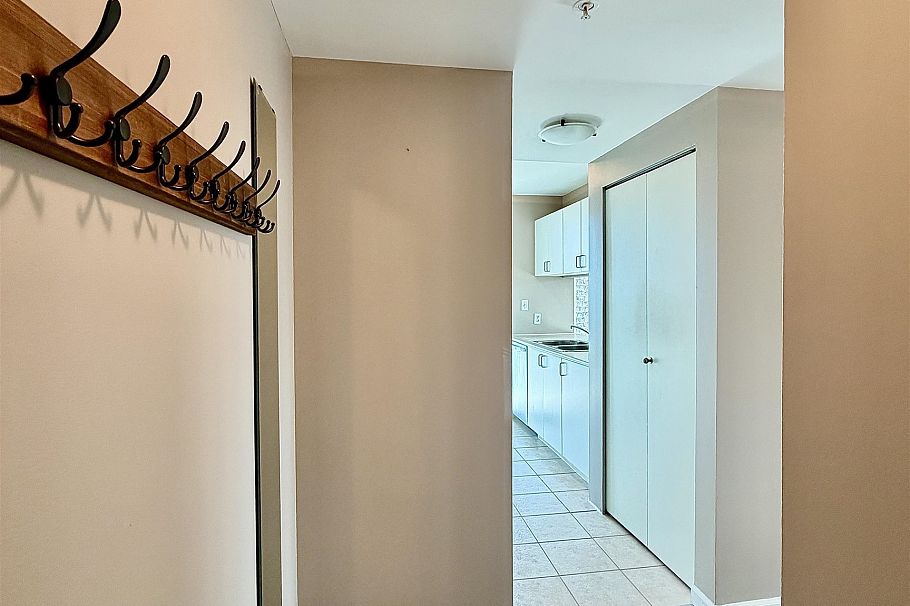 2609 438 Seymour Street Vancouver, BC - 2