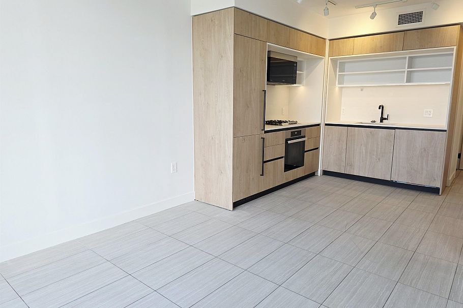 2405 5058 Joyce Street Vancouver, BC - 6