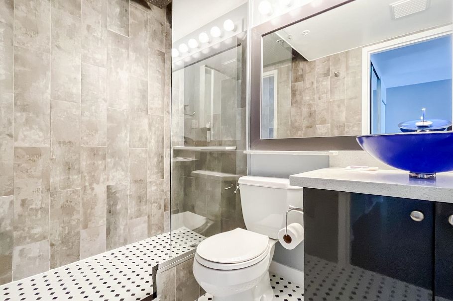 506 488 Helmcken Street Vancouver, BC - 12