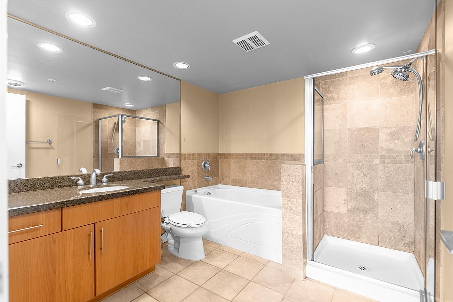 411 1483 W 7th Avenue Vancouver, BC - 11