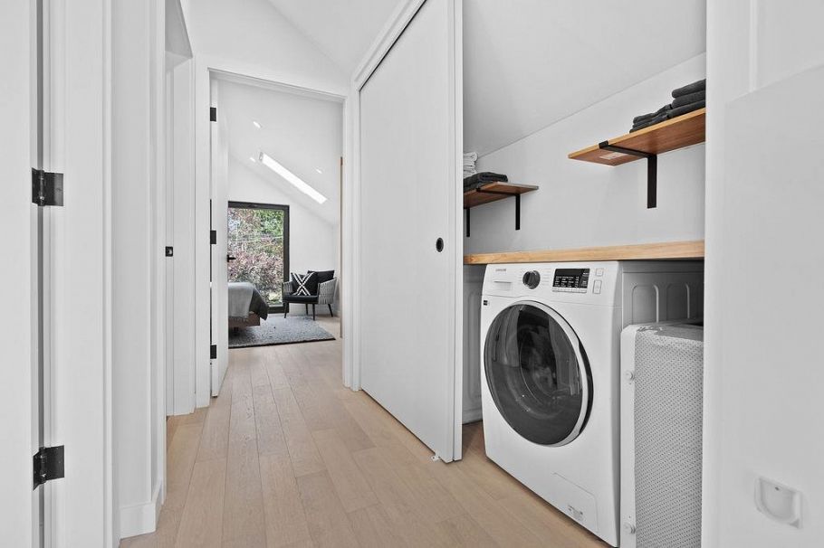 1331 Cotton Drive Vancouver, BC - 28