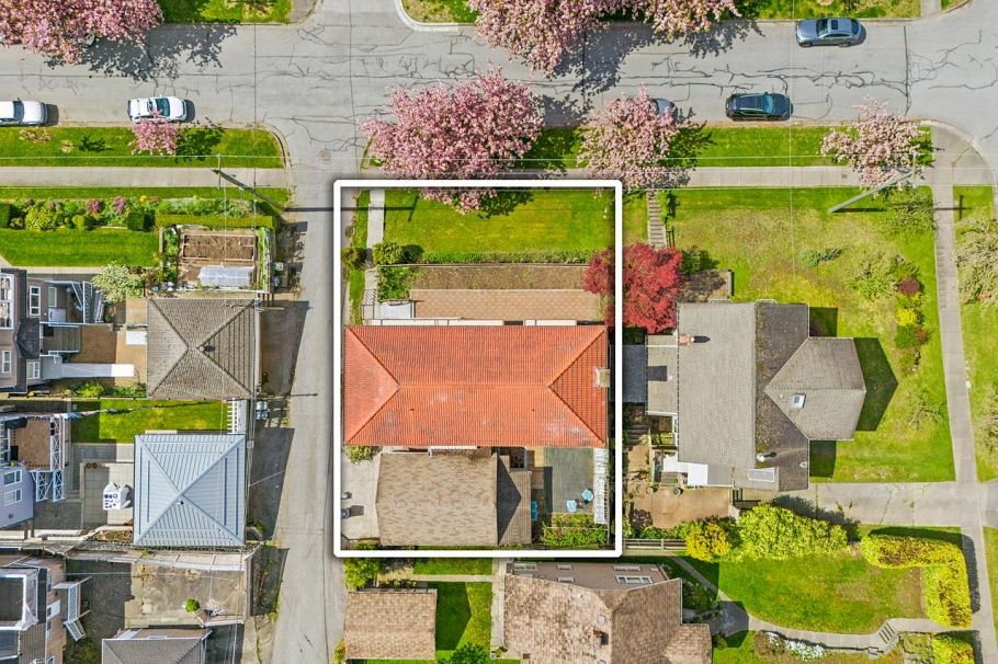 370 N Kootenay Street Vancouver, BC - 34