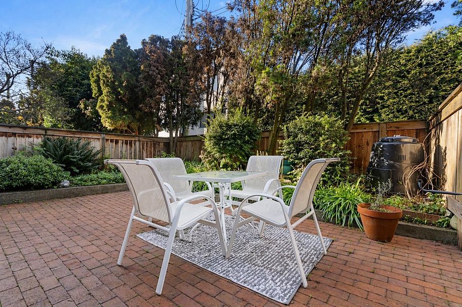 104 2475 York Avenue Vancouver, BC - 2