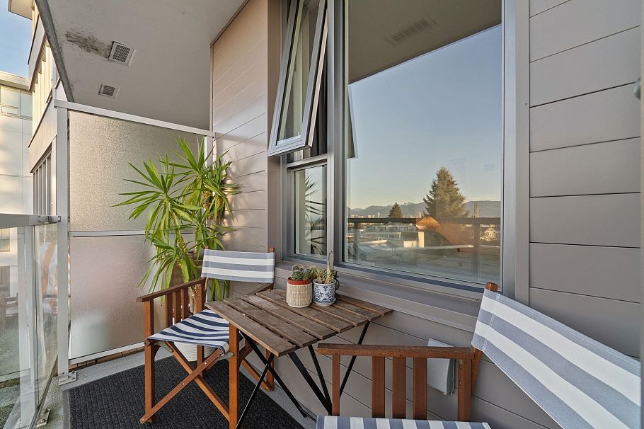 306 505 W 30th Avenue Vancouver, BC - 21