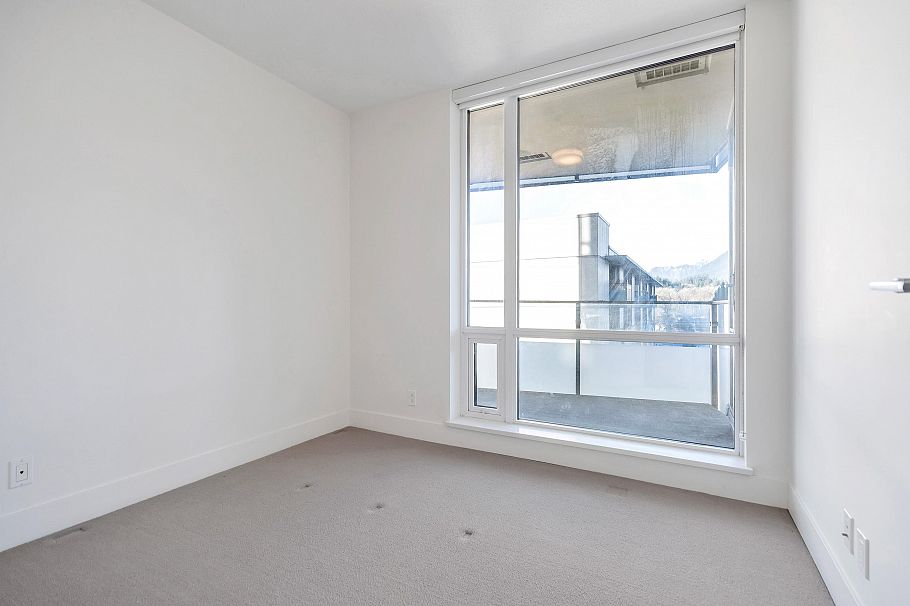 601 1550 Fern Street North Vancouver, BC - 26