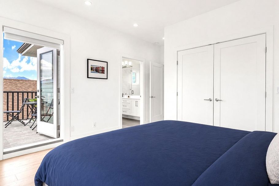 1221 Rossland Street Vancouver, BC - 12