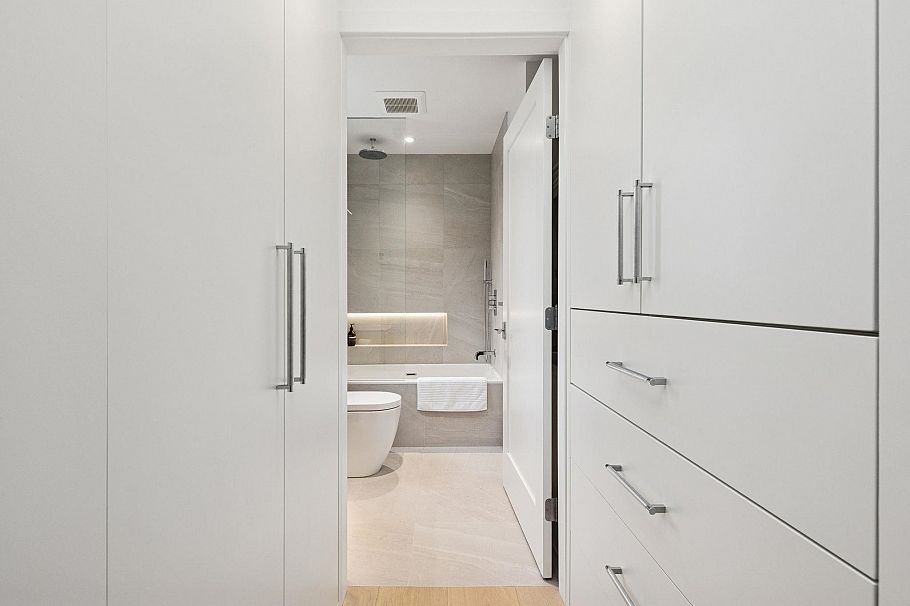 302 1388 Nelson Street Vancouver, BC - 16