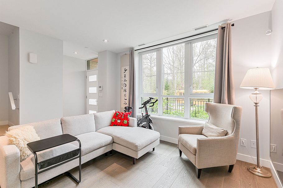 5336 University Boulevard Vancouver, BC - 6