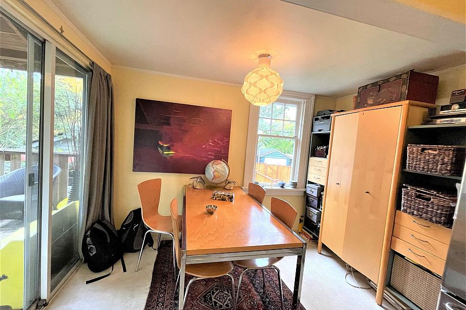 3259 W 7th Avenue Vancouver, BC - 9