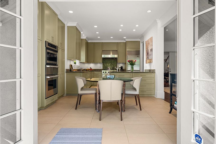 6339 Adera Street Vancouver, BC - 10