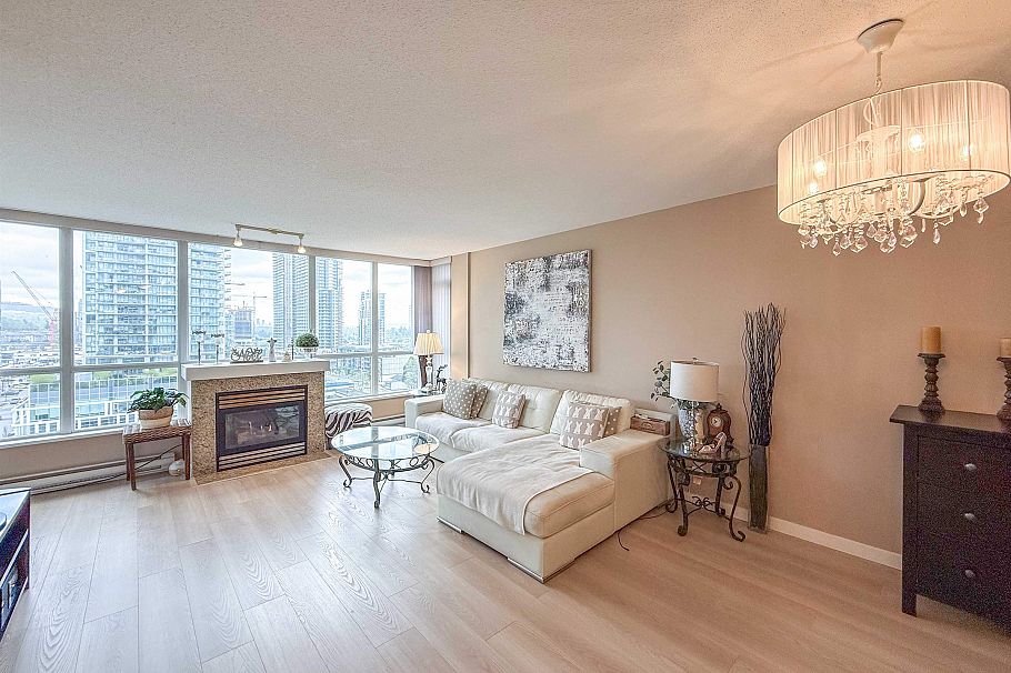 1507 2138 Madison Avenue Burnaby, BC - 2