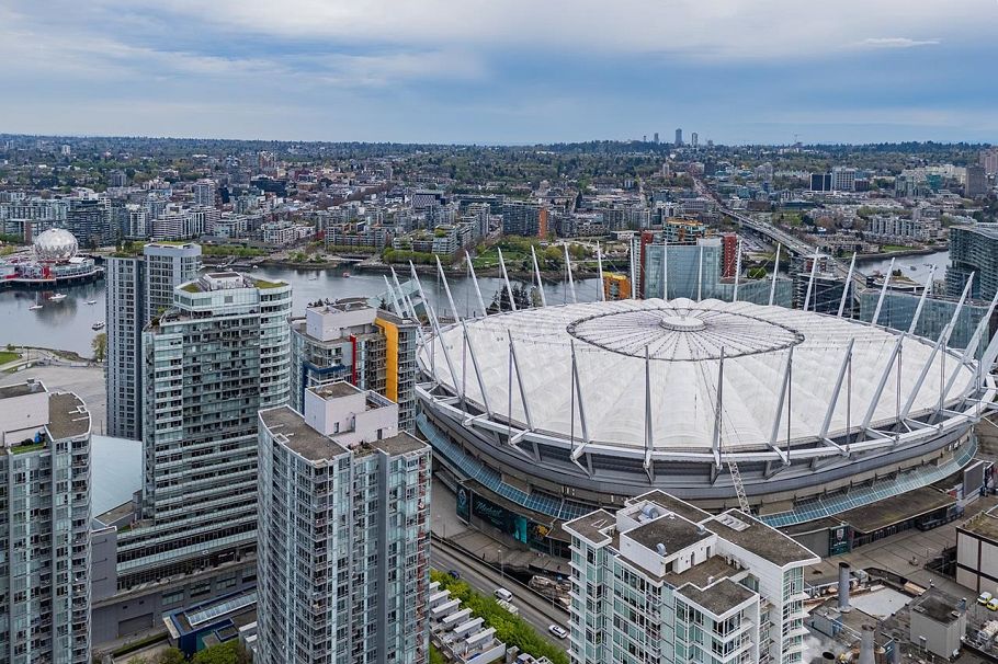 2609 111 W Georgia Street Vancouver, BC - 5