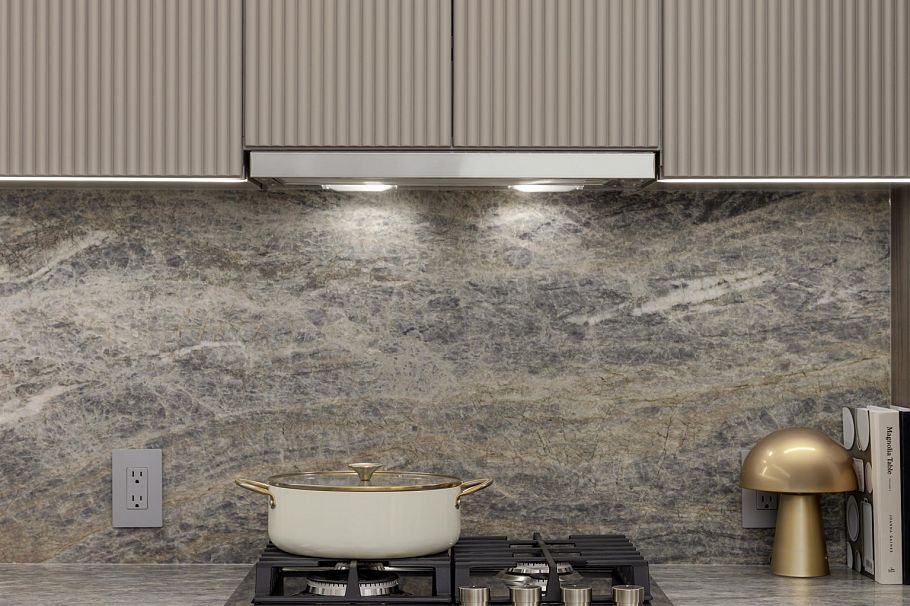 606 688 W 57th Avenue Vancouver, BC - 2