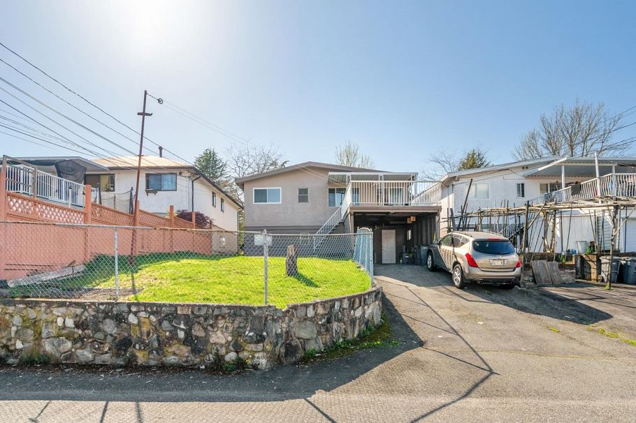 6036 Knight Street Vancouver, BC - 25