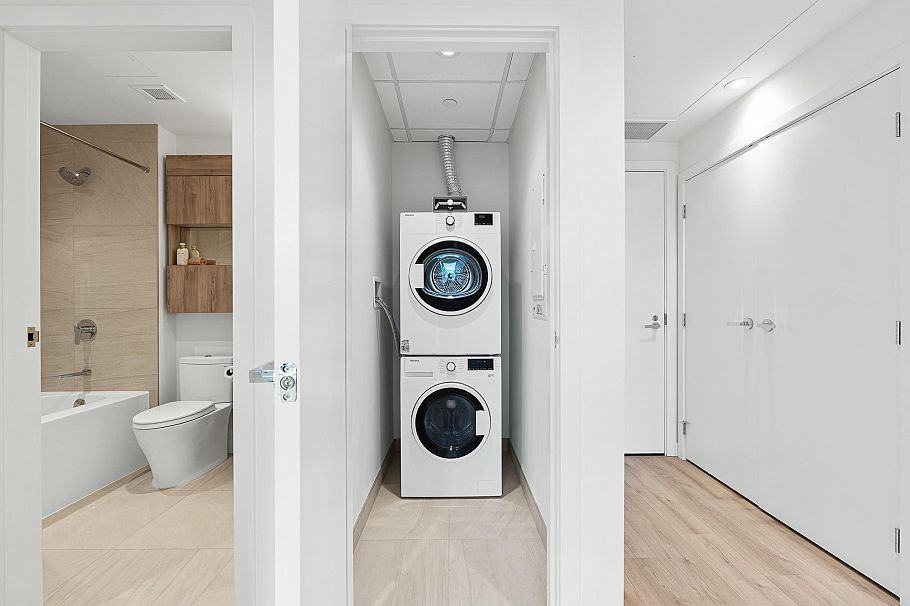 703 755 Harbourside Drive North Vancouver, BC - 26