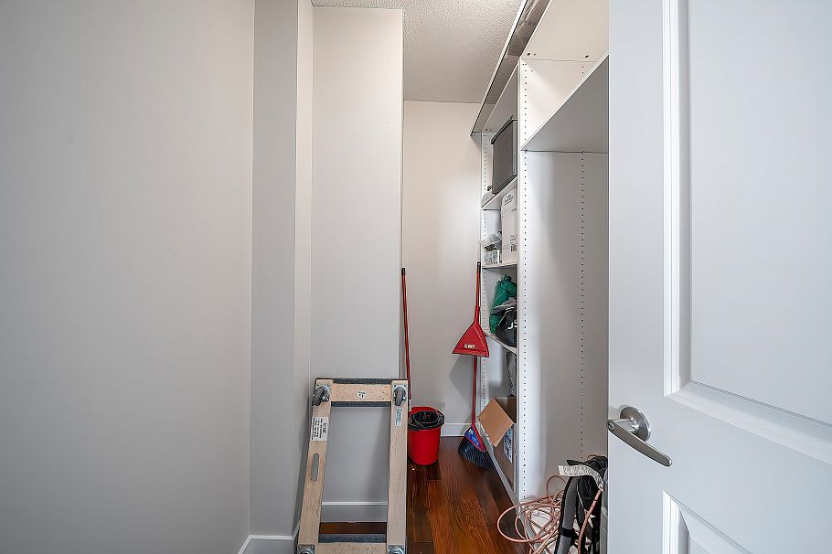 1202 2688 West Mall Vancouver, BC - 26