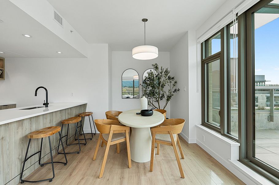 703 755 Harbourside Drive North Vancouver, BC - 10