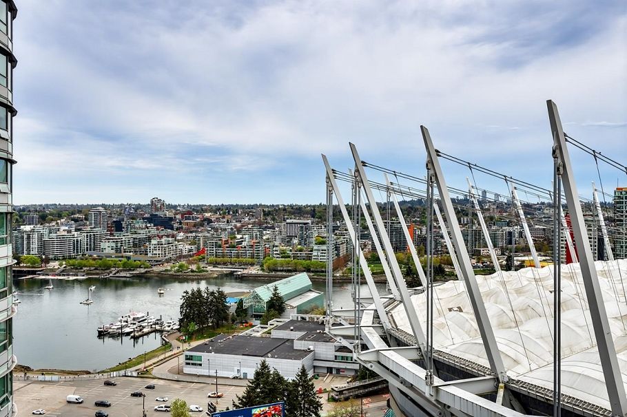 2609 111 W Georgia Street Vancouver, BC - 21