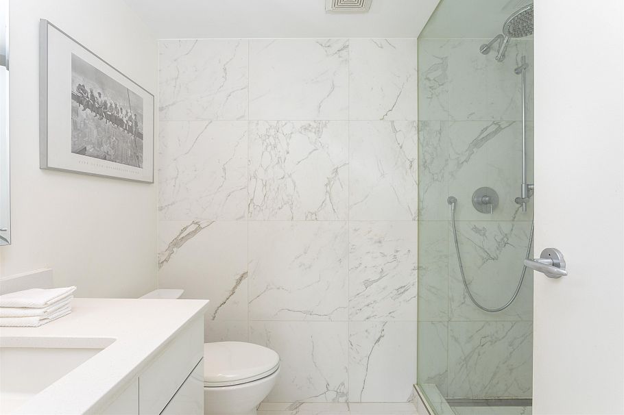 302 1438 Richards Street Vancouver, BC - 18