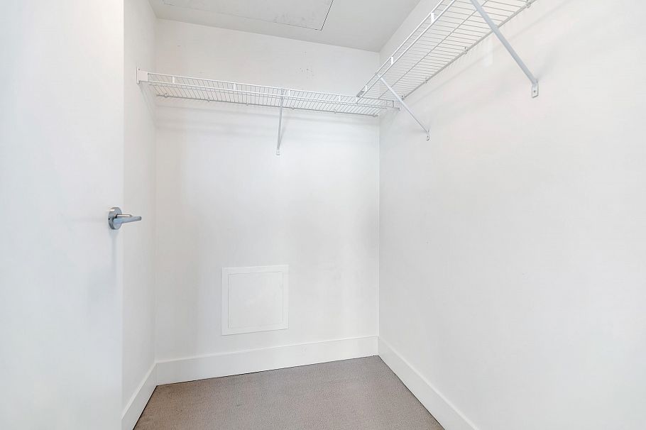 601 1550 Fern Street North Vancouver, BC - 29