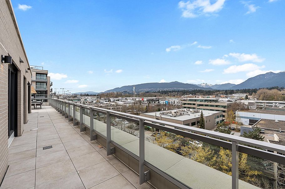 703 755 Harbourside Drive North Vancouver, BC - 29