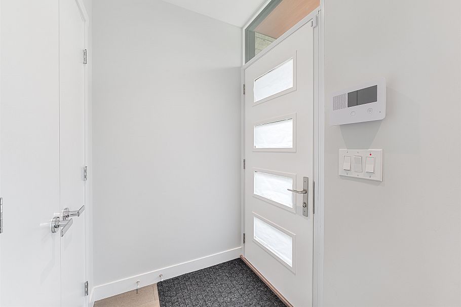 5336 University Boulevard Vancouver, BC - 4