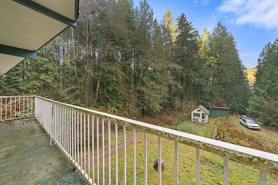 4520 Lynn Valley Road North Vancouver, BC - 10