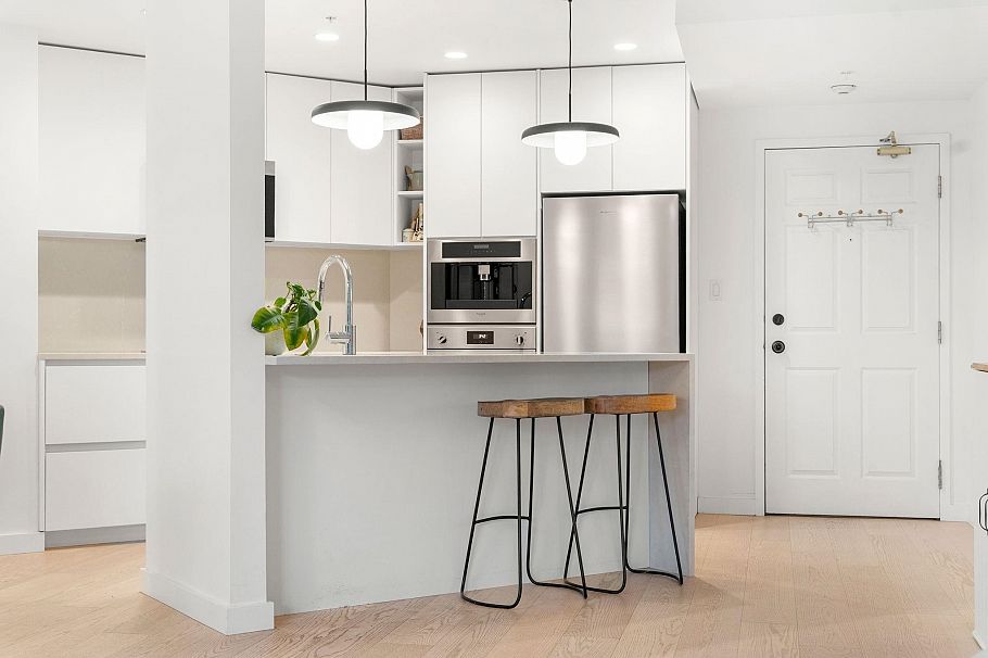 107 2023 Franklin Street Vancouver, BC - 2