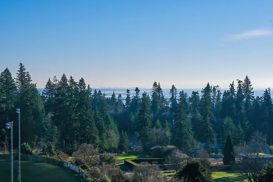 1202 2688 West Mall Vancouver, BC - 37