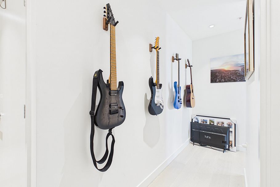 404 5289 Cambie Street Vancouver, BC - 3