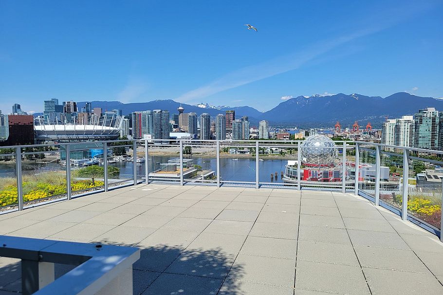 1803 1708 Ontario Street Vancouver, BC - 3