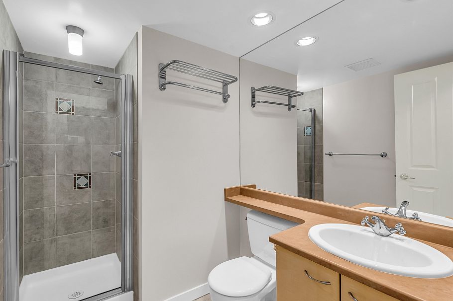 207 1990 Dunbar Street Vancouver, BC - 28