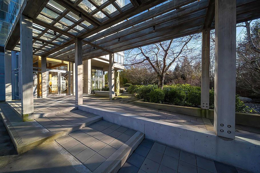 1202 2688 West Mall Vancouver, BC - 33