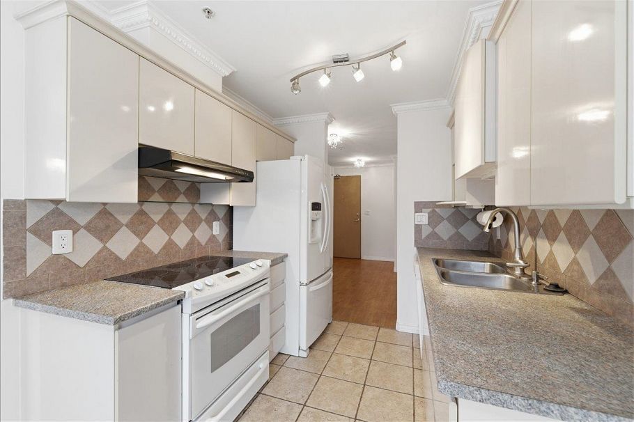 201 3290 W 4th Avenue Vancouver, BC - 21