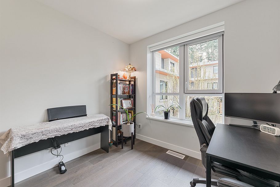 5336 University Boulevard Vancouver, BC - 24