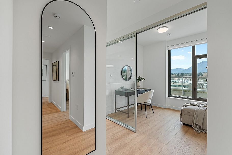 703 755 Harbourside Drive North Vancouver, BC - 14