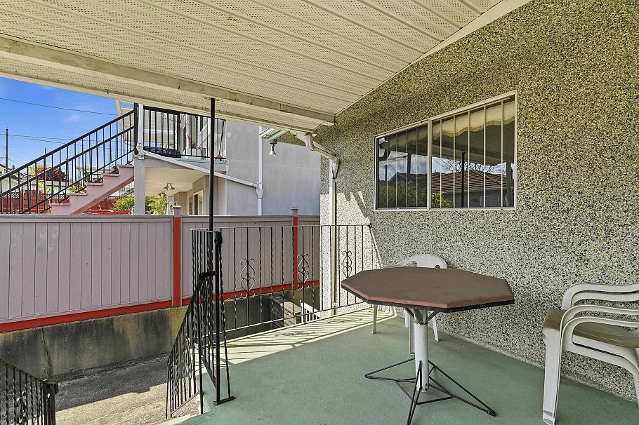 3090 Kitchener Street Vancouver, BC - 25