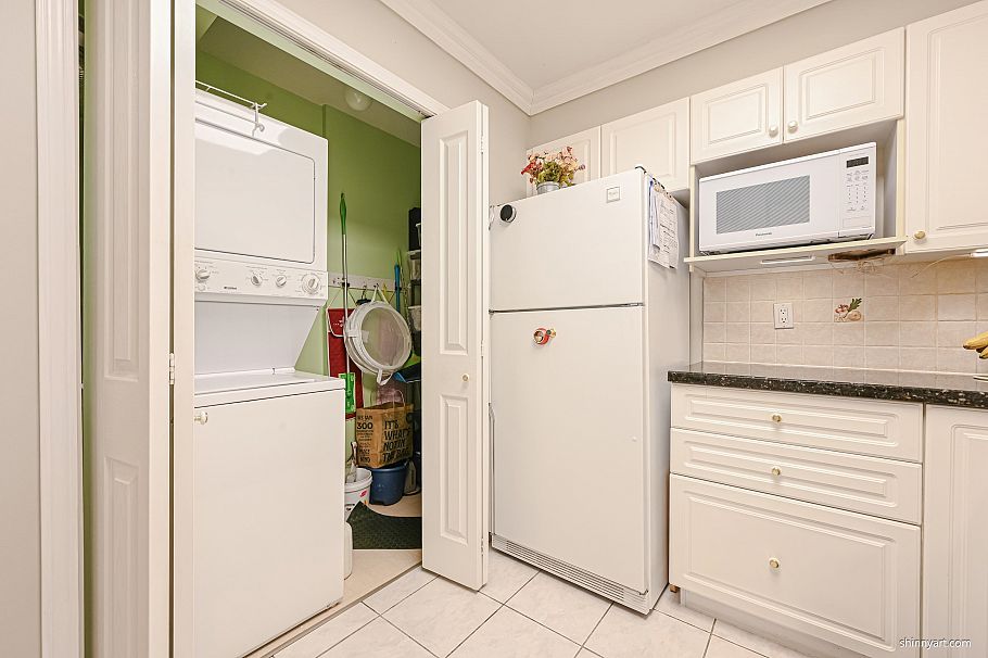 201 2105 W 42nd Avenue Vancouver, BC - 22