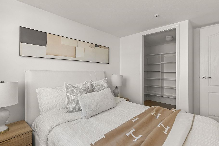 210 655 W 7th Avenue Vancouver, BC - 16