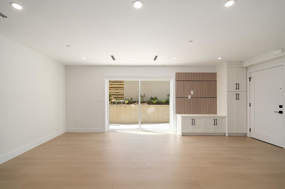 4832 Duchess Street Vancouver, BC - 7