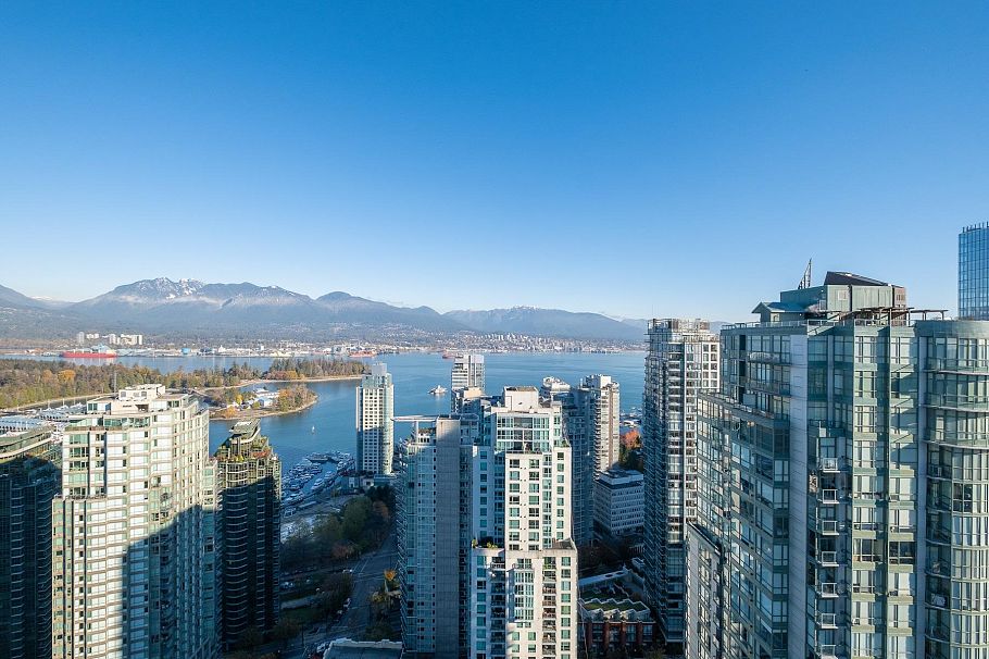 PH2 1288 W Georgia Street Vancouver, BC - 37