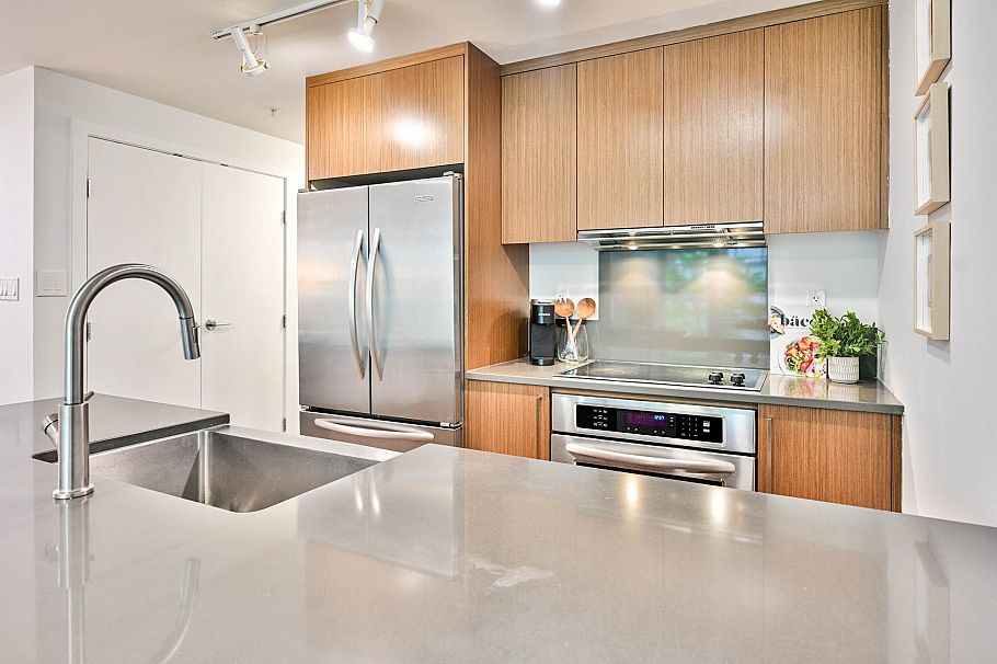 509 251 E 7th Avenue Vancouver, BC - 2