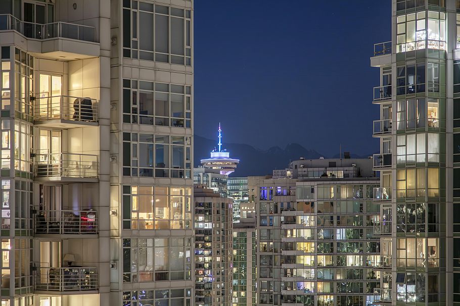 3002 1199 Marinaside Crescent Vancouver, BC - 24