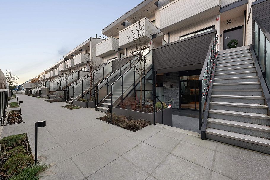 122 650 E 2nd Street North Vancouver, BC - 29